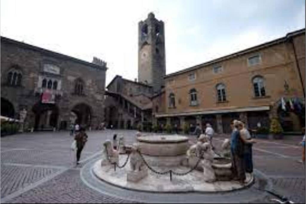 Entire Flat, Independent Entrance, 20 Mins To Bgy - Bergamo Milan Airport Apartment Nembro Exterior photo